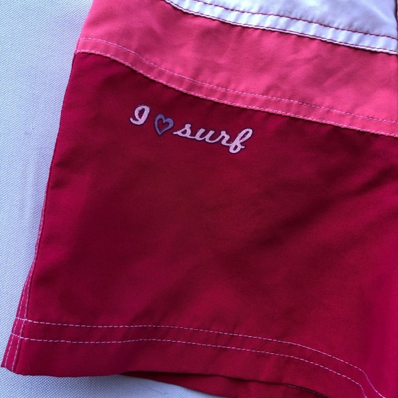 Cherokee Girls Sassy Swim Shorts, I ❤️ Surf Size 7, swimwear, beach wear, cruise - Picture 2 of 10